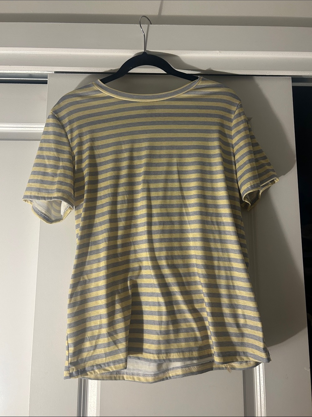 SHEIN Yellow & Light Gray Striped Short Sleeve Tee